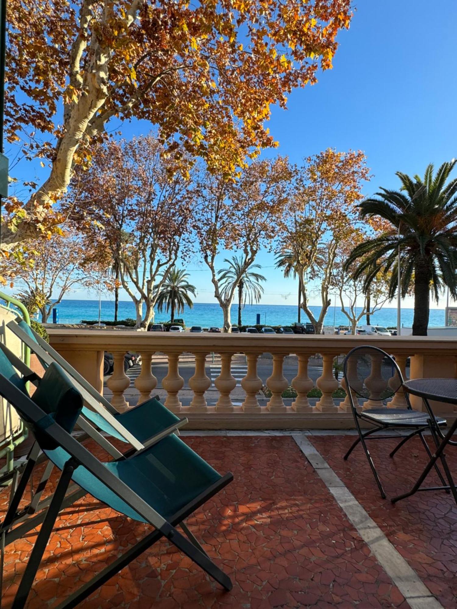 Hotel Pavillon Imperial Menton Eksteriør bilde